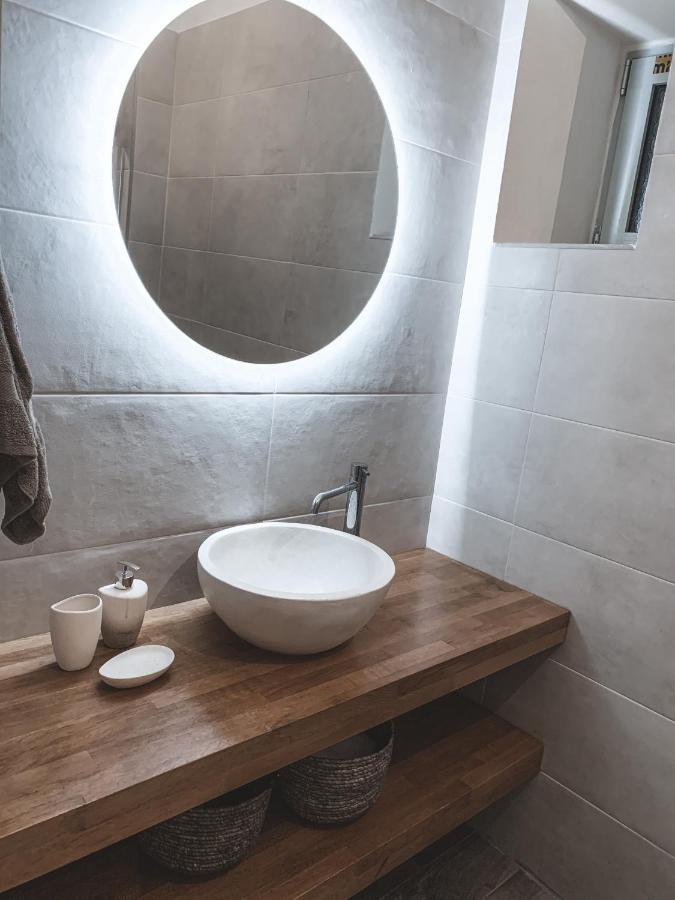 Mangata Suites Homes With Private Pools Spartokhórion Buitenkant foto